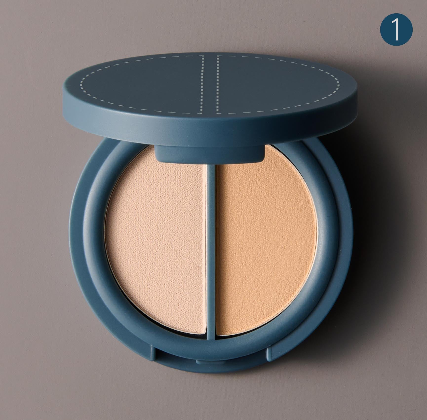 Our clean, fragrance-free, talc-free formula won’t irritate or clog pores. One discreet compact with two hues of ultra fine powder builds your perfect match. Wear with makeup or on bare skin.